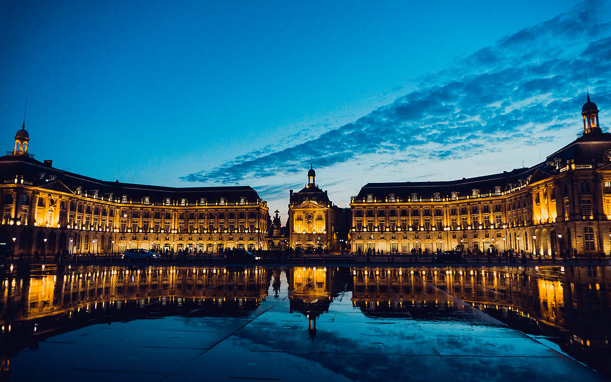 Bordeaux - Port of the Moon